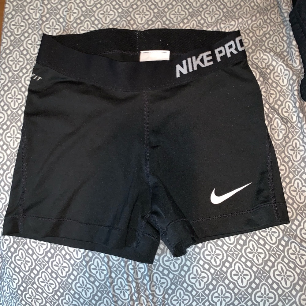 Nike spandex